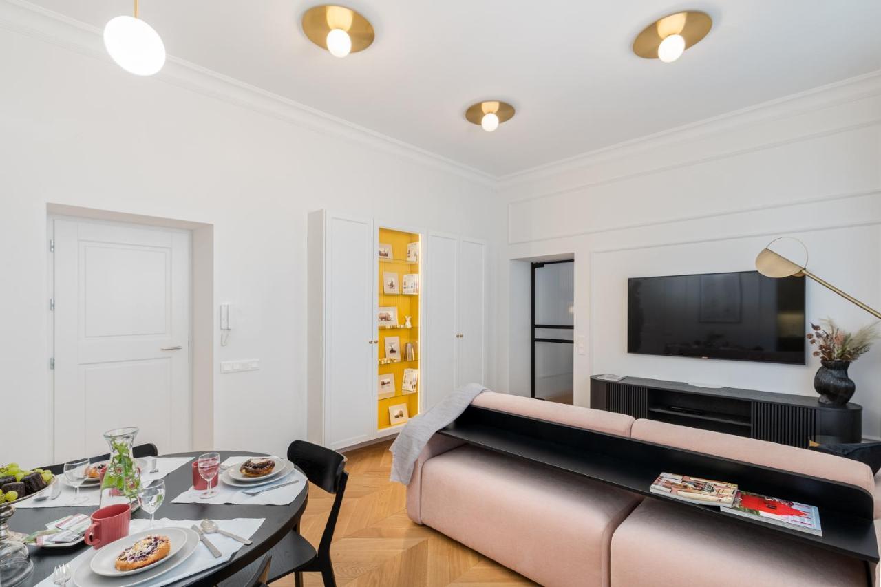 Premium Apartment In Parisian Style In The Heart Of Old Krasków Eksteriør bilde